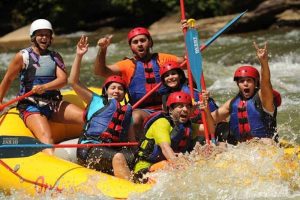 group white water rafting in tennessee