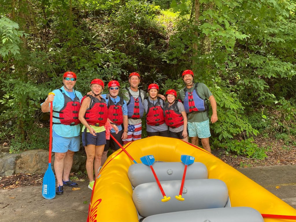 Group of rafters on the Ocoee River